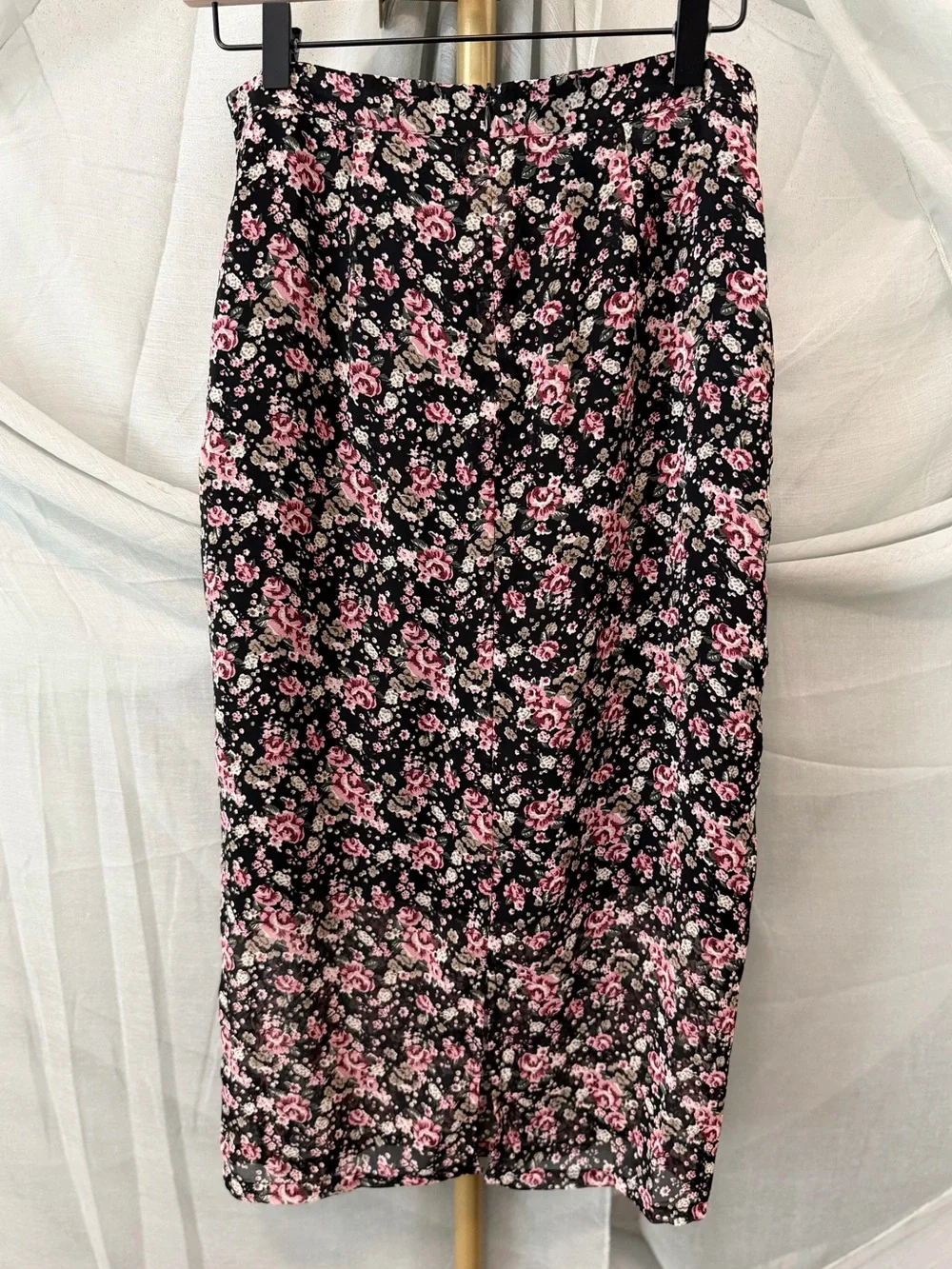 The Hanger Black and Pink Floral Skirt